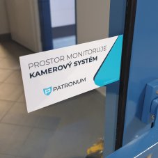 Výstražná samolepka PATRONUM 12 x 6cm, venkovní